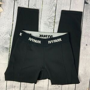 IVY PARK leggings 